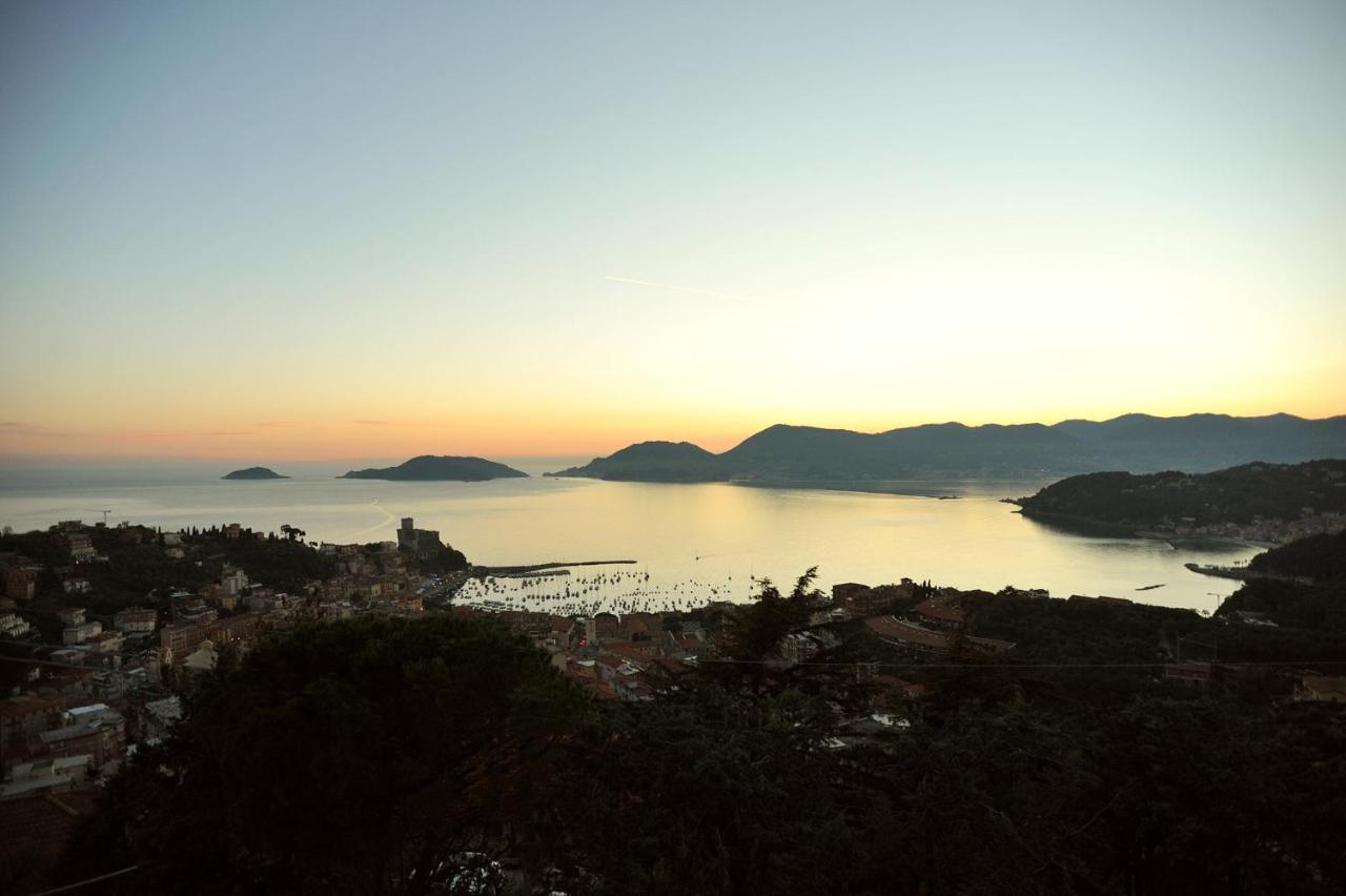 Il Golfo Artisti E Poeti Villa Thea Lerici Dış mekan fotoğraf